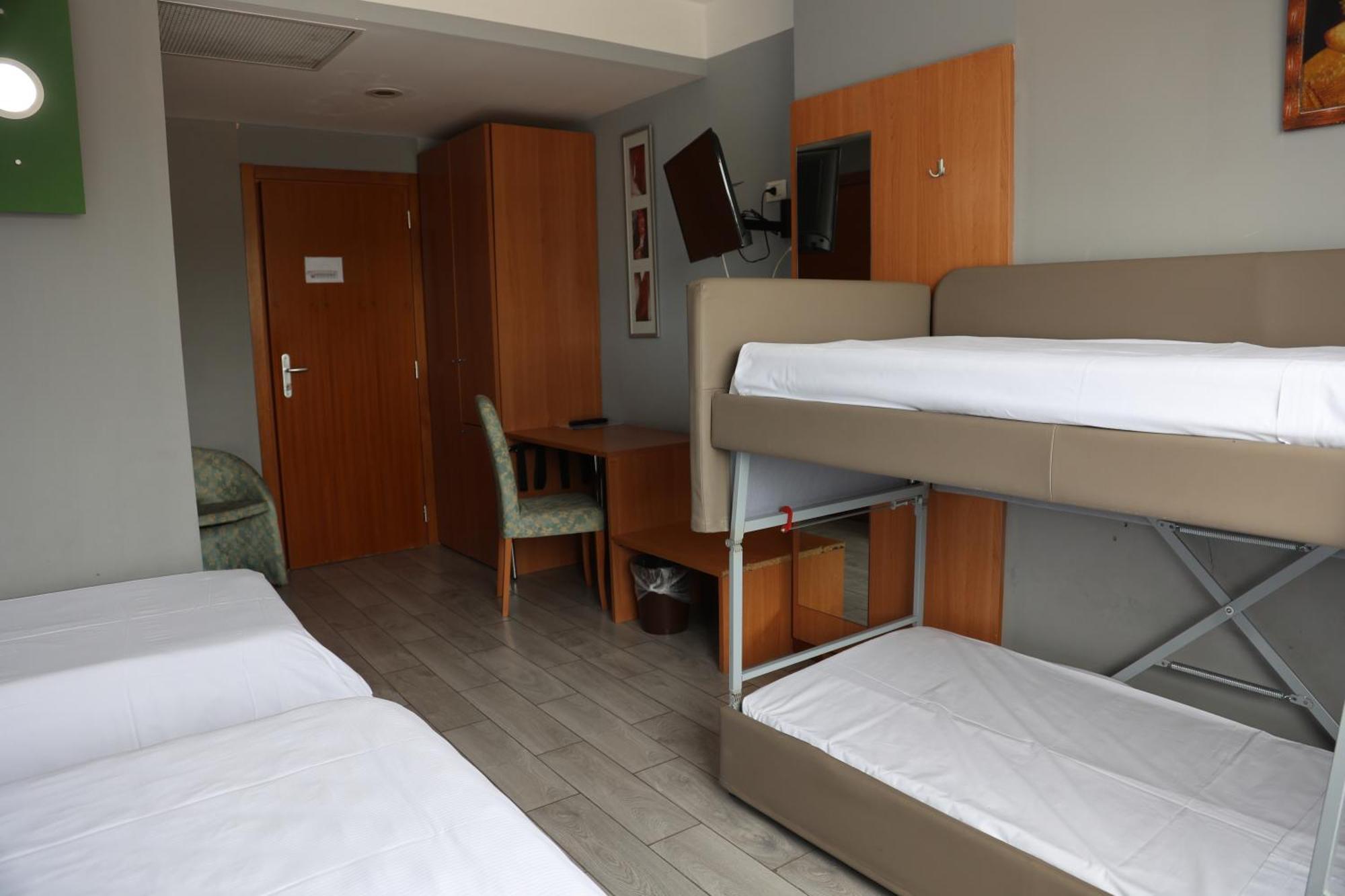 Hotel Garda آفي المظهر الخارجي الصورة