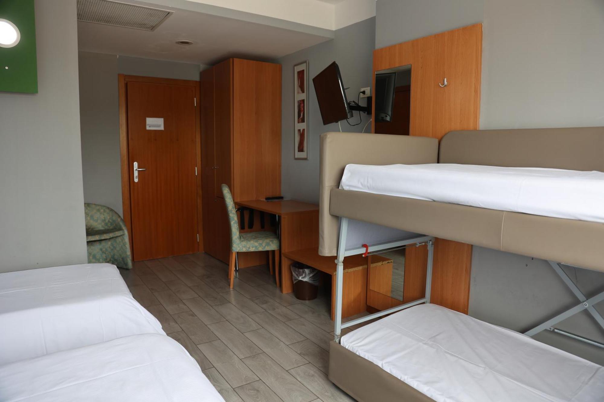 Hotel Garda آفي المظهر الخارجي الصورة
