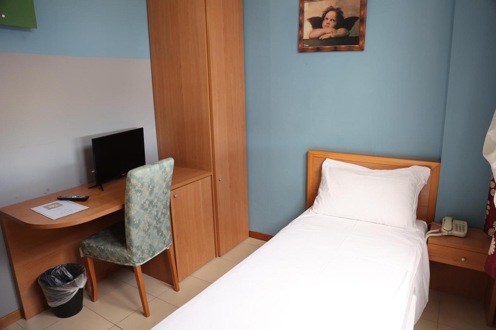 Hotel Garda آفي المظهر الخارجي الصورة